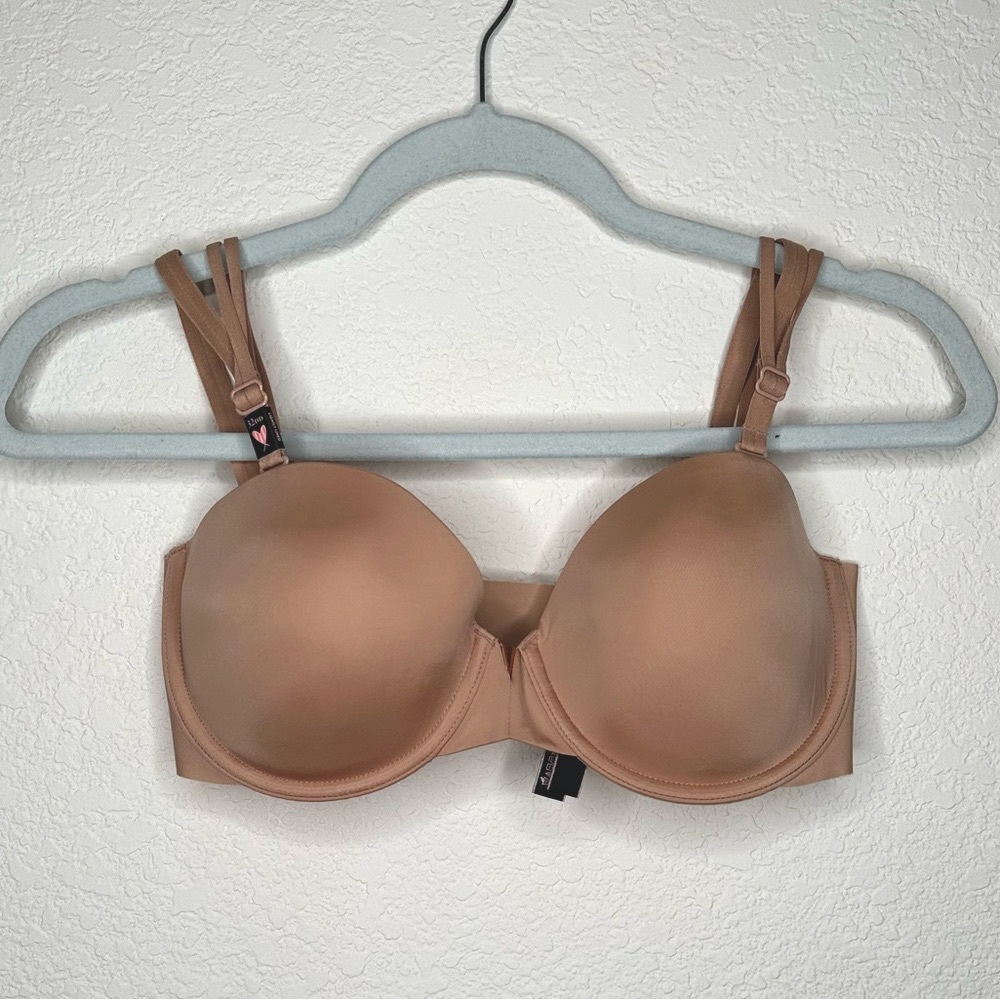 Victoria’s Secret convertible strapless bra 32DD